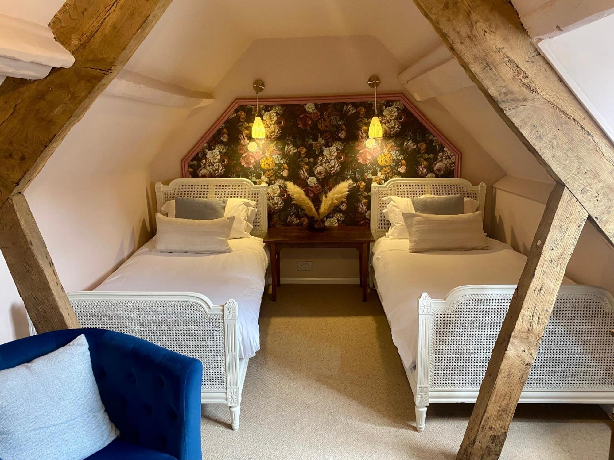 Three Cocks Hotel Брекон Экстерьер фото